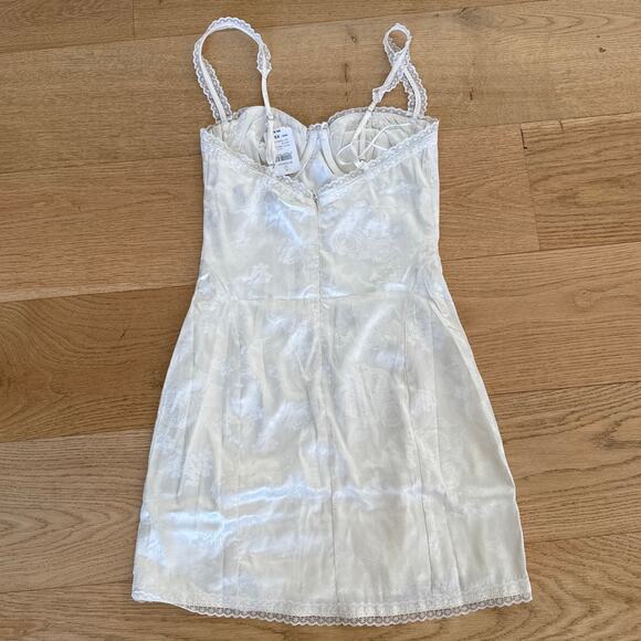 Cotton Candy LA - Satin Jacquard Bustier Mini Dress in Ivory Off White - Picture 4 of 6